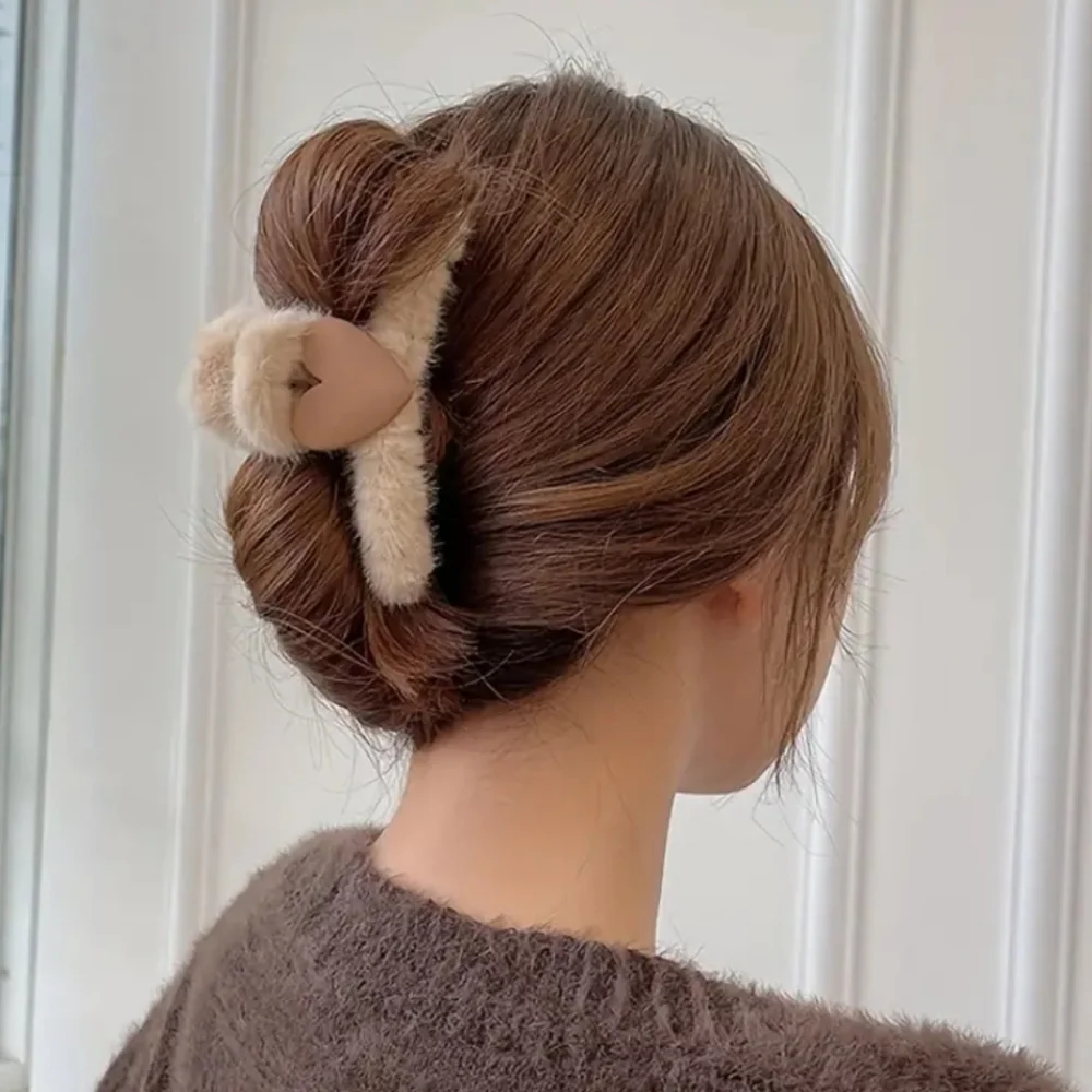 N/A plush hair